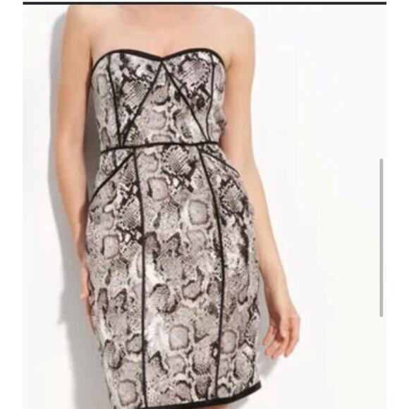 BCBG Maxazria Strapless Dress - Picture 3 of 11